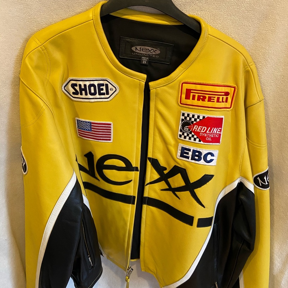 Motorcycle jacket